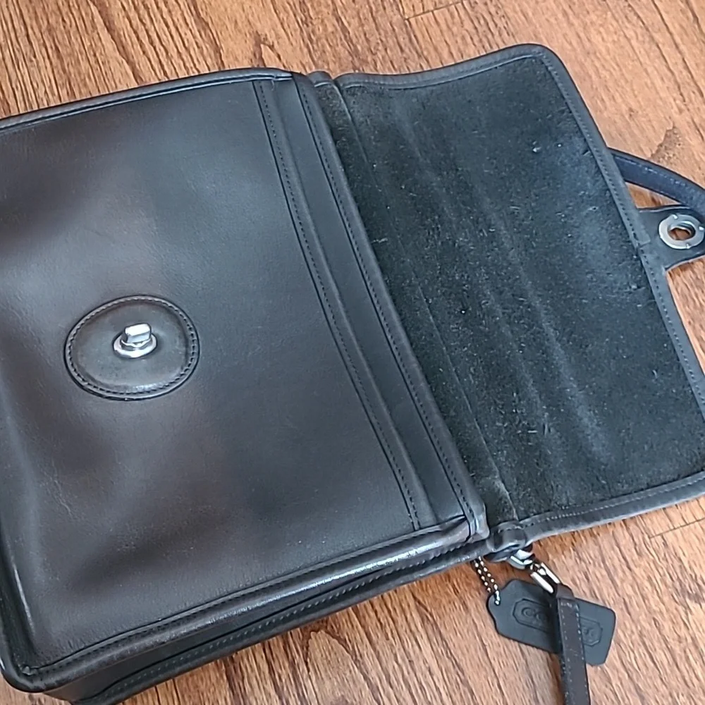 Vintage Coach Chocolate Brown 